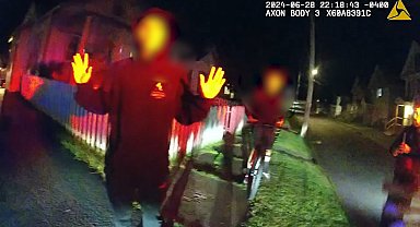 ABD'de polise 'sahte' silah doğrultan çocuk, vurularak öldürüldü