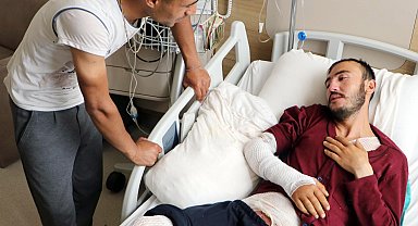 Afgan çobanı yıldırım yaktı, yağmur söndürdü