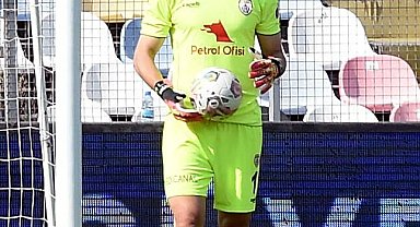 Altınordu kaleci fabrikası