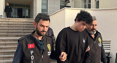 Annesini boğazını keserek öldürmüştü, savcı 24 yıla kadar hapsini istedi