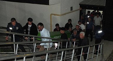 Asansör arıza yapınca iki kat arasında sıkışan kadın hayatını kaybetti