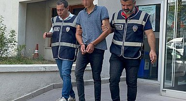 Babaannesini yaralayıp, birlikte yaşadığı kişiyi öldüren şüpheli adliyede