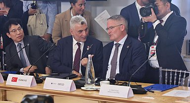 Bakan Bolat, İtalya'da resmi temaslarda bulundu