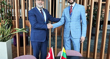 Bakan Işıkhan, Litvanyalı mevkidaşı Silinskas ile görüştü