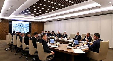 Bakan Kurum: Kötü günlerin izlerini silene kadar daima deprem bölgesinde olacağız