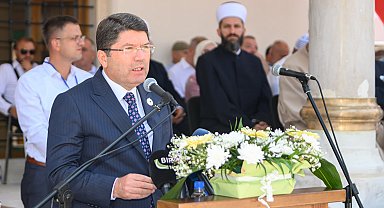 Bakan Tunç, Sinan Bey Camisi açılış törenine katıldı