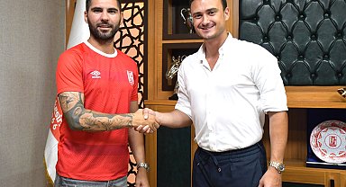 Balıkesirspor'a tecrübeli stoper