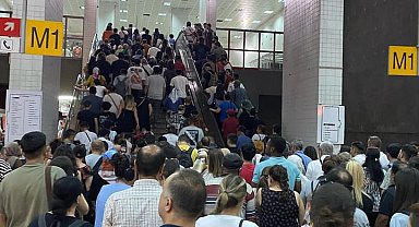 Başkent Metrosunda aşırı sıcaktan kaynaklı arıza nedeniyle 4,5 saat seferler yapılamadı