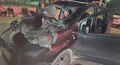 Batman'da düğünden çıkan aileye hafif ticari araç çarptı: 4 ölü, 2 yaralı