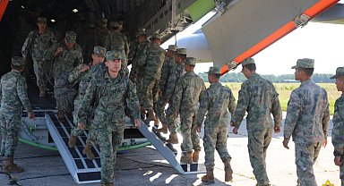 Belarus ve Çin'den Polonya sınırında ortak tatbikat