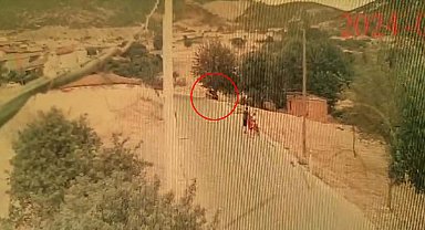 Bigadiç'te otomobilin ağaca çarptığı kazada ölü sayısı 3'e çıktı