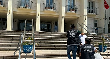 Bodrum'da 150 gram afyon sakızına 2 gözaltı