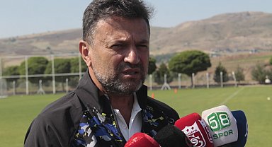 Bülent Uygun: Hiçbir futbolcuya değerinden fazla vermek tarafında değiliz