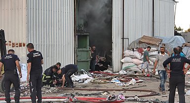 Bursa'da geri dönüşüm tesisinde yangın