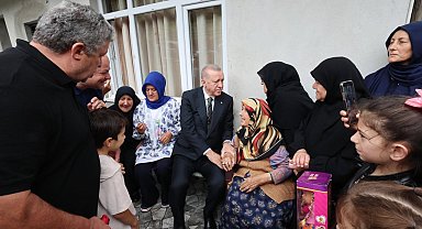 Cumhurbaşkanı Erdoğan'dan memleketi Rize'de komşu ziyareti