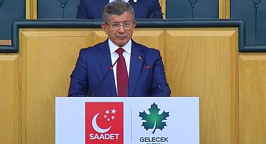 Davutoğlu: 15 Temmuz'da insanlar Cumhurbaşkanlığı Hükümet Sistemi kurulsun, diye mi şehit oldu