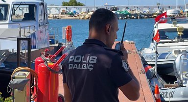 Deniz polislerine 'komando' eğitimi