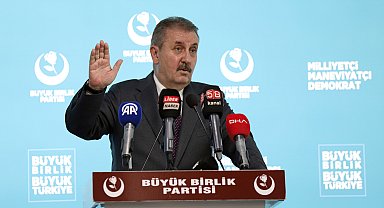 Destici: En düşük emekli maaşının 21 bin TL'nin üzerine çıkarılması lazım