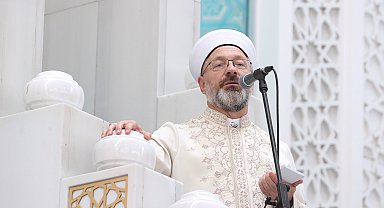 Diyanet İşleri Başkanı Erbaş, Ankara'da '15 Temmuz' konulu hutbe irat etti