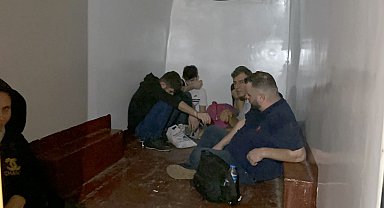 Edirne'de kapalı kasa minibüste 6 kaçak göçmen yakalandı