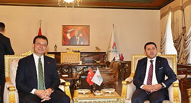 Ekrem İmamoğlu: Arnavutluk ve Tiran, Bektaşi geleneğinin çok önemli bir merkezidir