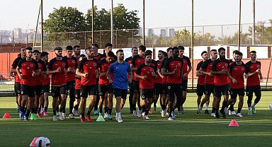 Gençlerbirliği yeni transferleriyle sezonu açtı