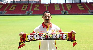 Göztepe'de Nazım ve Koray geldi; Tarkan gitti