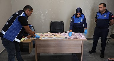 Hatay'da dilenciden 19 bin 765 lira çıktı