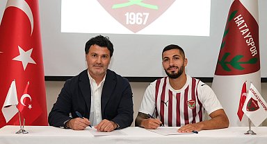 Hatayspor, Kamil Ahmet Çörekçi ile 2 yıllık sözleşme yeniledi