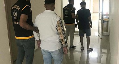 Havaya ateş açtıkları anları sosyal medyadan paylaşan 3 kişi yakalandı