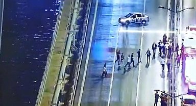 İstanbul - 15 Temmuz Şehitler Köprüsü'nü trafiğe kapatmıştı: İlk duruşmada tahliye edildi