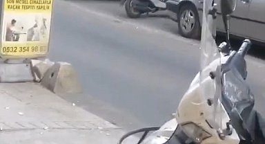 İstanbul- Ataşehir'de 2 kişinin tekme tokat kavgası kamerada