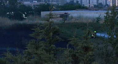 İstanbul-Atatürk Havalimanı'nda otluk alanda yangın-2