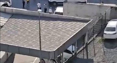 İstanbul - Bağcılar'da yüksek sesle müzik kavgası; sokak ortasında vuruldu