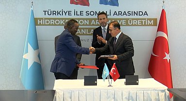 İstanbul - Bakan Bayraktar: Türkiye petrol arama ve üretme yetkisine sahip olacak