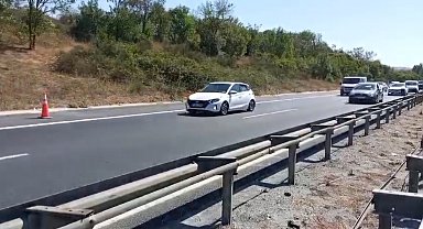 İstanbul - Büyükçekmece yakın tankeri devrildi; yol trafiğe kapatıldı