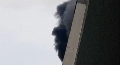 İstanbul - Esenyurt'ta 23 katlı binada yangın paniği