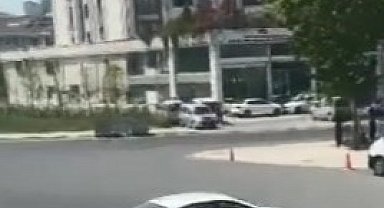 İstanbul- Esenyurt'ta cadde ortasında drift attı