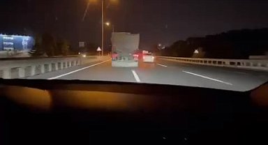 İstanbul- Eyüpsultan'da hafriyat kamyonuyla tehlikeli inatlaşma