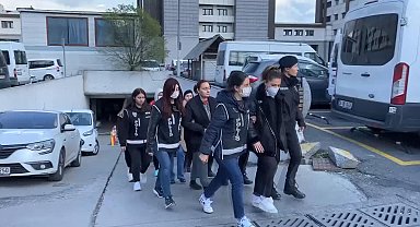 İstanbul - Güncel yapılanma davasında Adnan Oktar dışındaki tutuklu sanıklar tahliye edildi