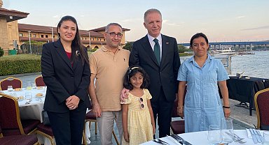 İstanbul-İstanbul Valisi Gül, 15 Temmuz Şehit aileleri ile bir araya geldi