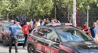 İstanbul-Küçükçekmece'de akrabalar arasında silahlı kavga; 1'i ağır 10 yaralı