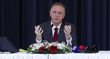 İstanbul - Vali Gül: Tarihi mekanlardaki kamu kurumlarımızı farklı mekanlara taşıyacağız
