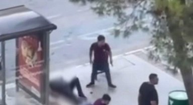 İzmir'de kafe önüne park etme kavgası: 2'si ağır 3 yaralı