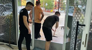 Karabük'te sağanak su baskınına sebep oldu