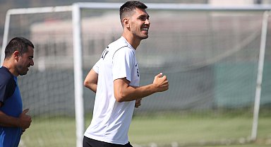 Karşıyaka, Ceyhun Gülselam'ın peşinde