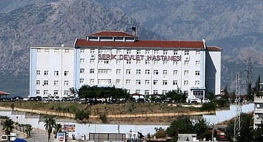 Kavgada bıçaklanan 15 yaşındaki çocuk, hastanede öldü