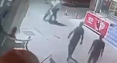 Kayıt dışı benzin satışı yapmayınca darbedildi; o anlar kamerada