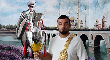 Kırkpınar Başpehlivanı Zeybek: Altın kemerin ebedi sahibi olmak istiyorum