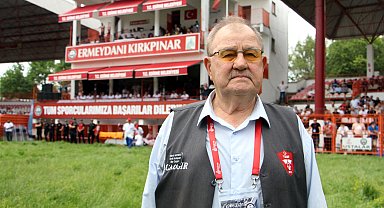 Kırkpınar'ın 60 yıllık başcazgırı Şükrü Kayabaş, 'er meydanı'na veda ediyor
